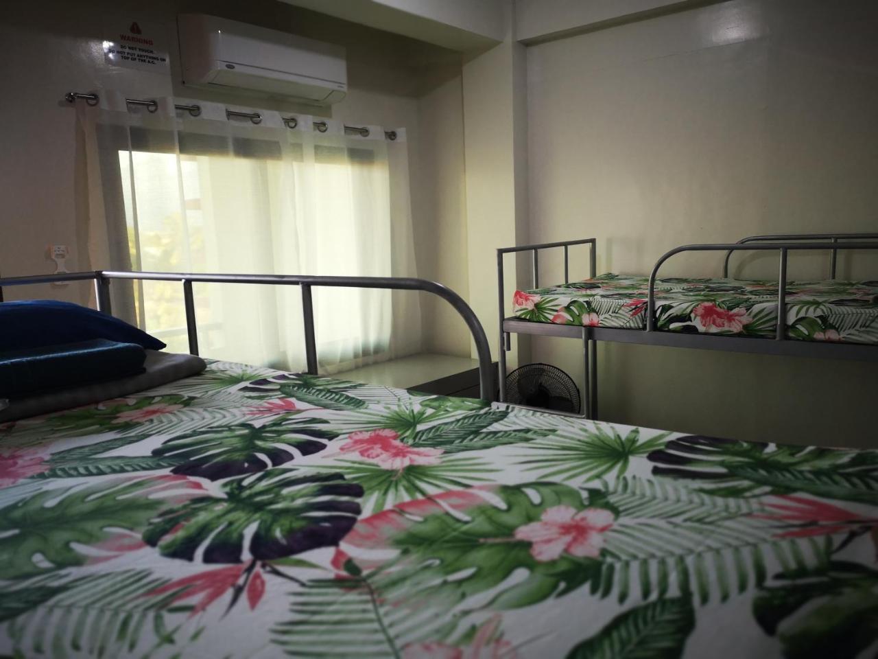 לגאזפי Jdl Residences Hostel מראה חיצוני תמונה