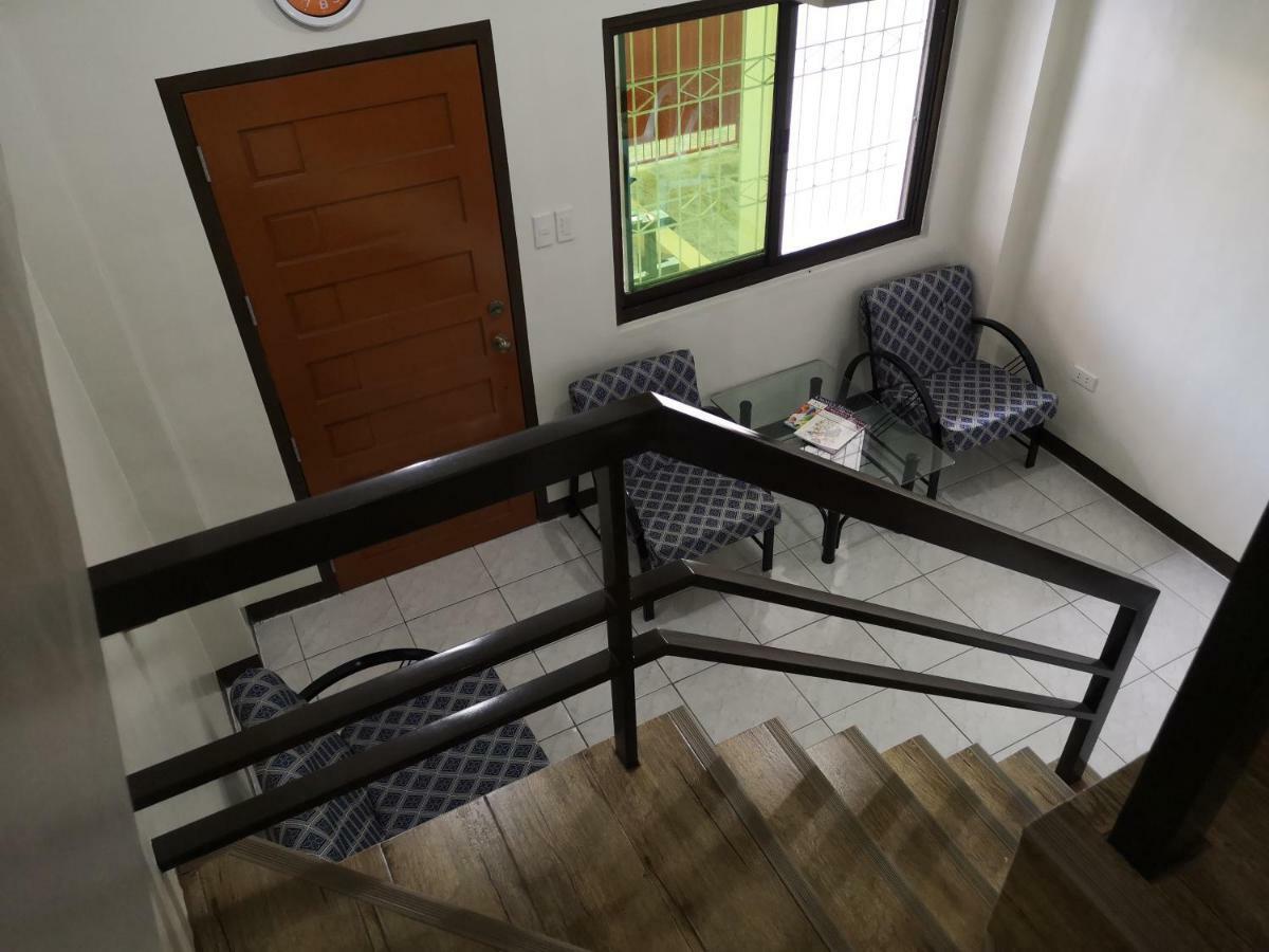 לגאזפי Jdl Residences Hostel מראה חיצוני תמונה